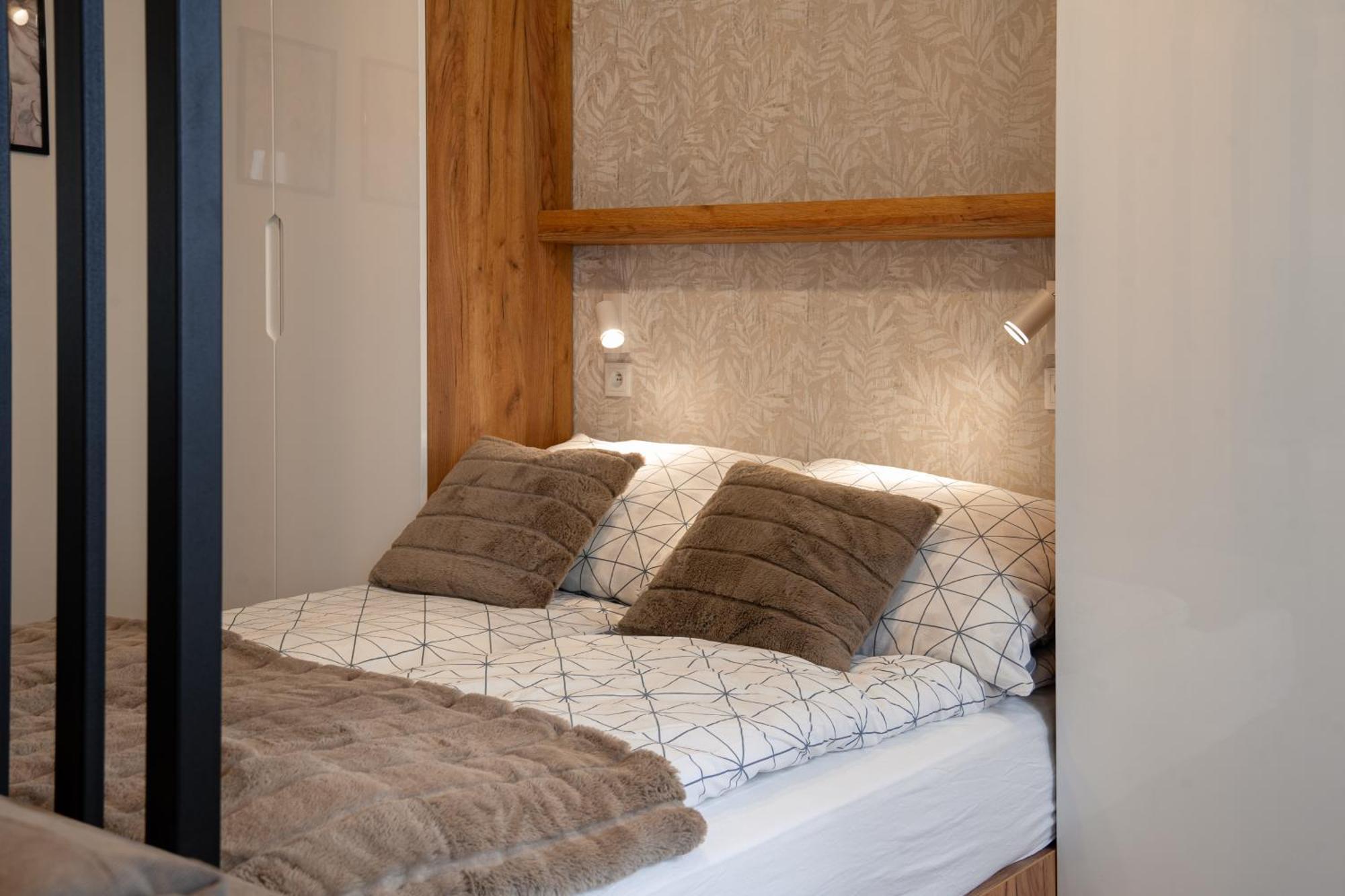 Ekskluzywny Apartament + Garaz Krakkó Kültér fotó